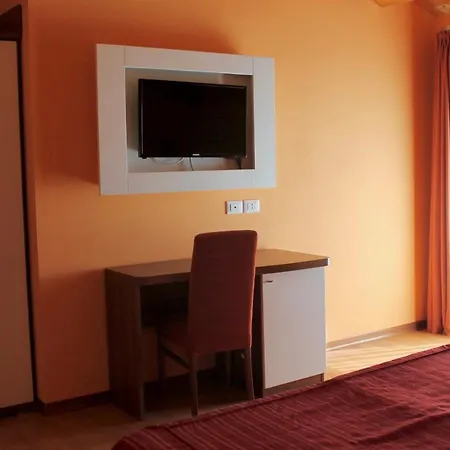 Vienna 3*
