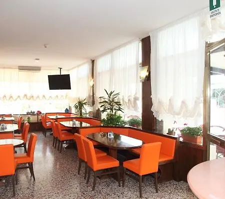 Vienna Caorle
