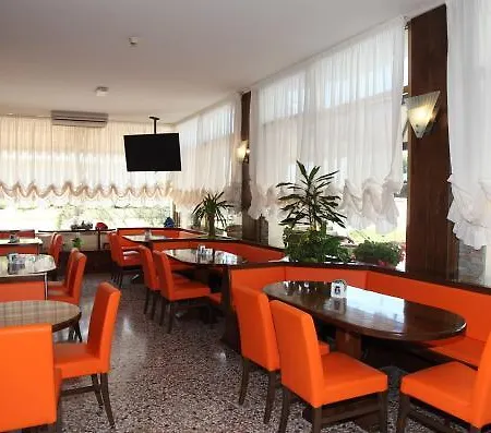 Vienna Hotel